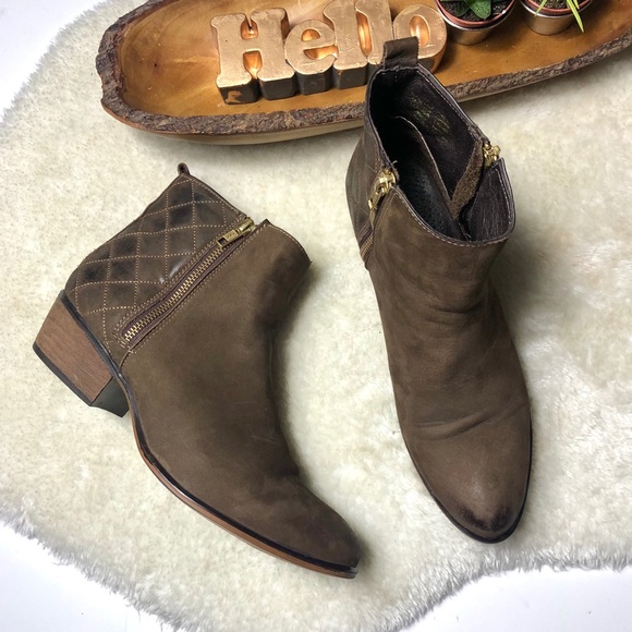 steve madden quilted booties